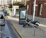 Mupi en av. del Castillo, Ponferrada Mupi en la avenida del Castillo de Ponferrada